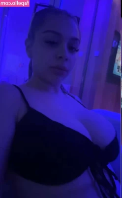 britneyyyofficial - shall i take it off baby