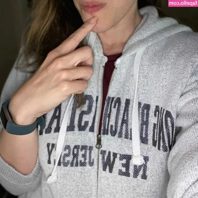Emily Sequoia [ emily-sequoia ] - Are you feeling it like me 🥵