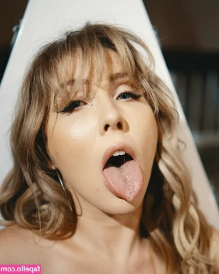 Lena Paul [ lena-paul ] - Finger lickin’ good👅👅