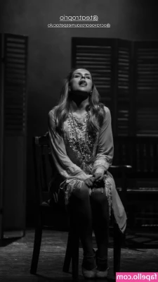 Paloma Bernardi [ paloma-bernardi ] - Tip me.. So I can get my.. Satisfaction