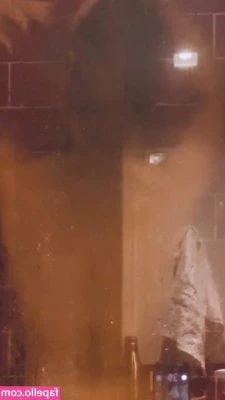 Paloma Bernardi [ paloma-bernardi ] - Pants   how do you feel about it   _