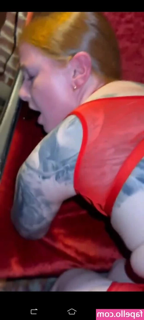 PawgRedHead1 - Deliciosa noche con este seguidor  me encanta ser una hotwife y ser