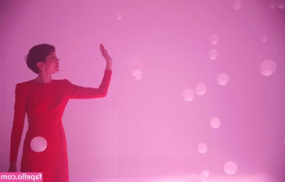 Sonoya Mizuno [ sonoya-mizuno ] - I keep forgetting I have one