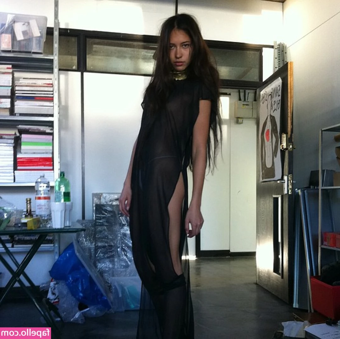 Sonoya Mizuno [ sonoya-mizuno ] - ## 𝘼𝙧𝙚 𝙮𝙤𝙪 𝙖𝙣