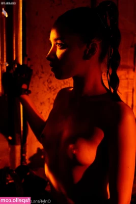Aria Lee [ aria-lee ] - Pau mole Pra vocês endurecer na boca