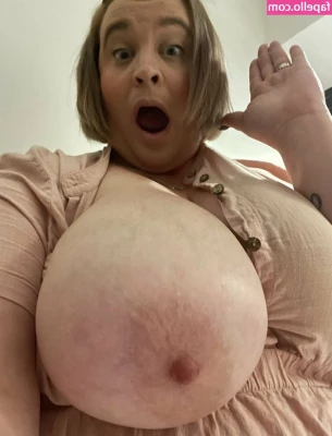 Juicy June [ juicy-june ] - Let me show you where i want that dick😏 Schatje ik ben zo geil en