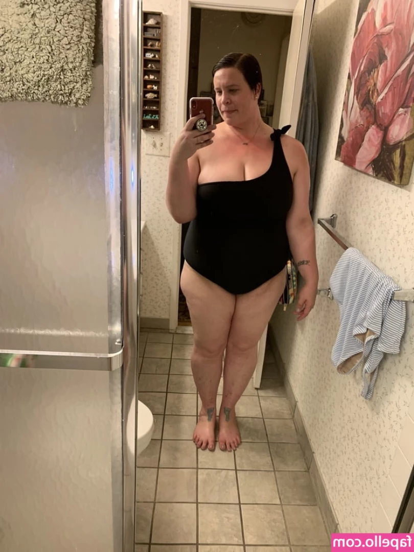 Juicy June [ juicy-june ] - I m pretty for you