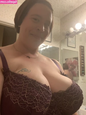 Juicy June [ juicy-june ] - Silk slip 💜 showing off my stocking tops and suspenders 😉 Bts