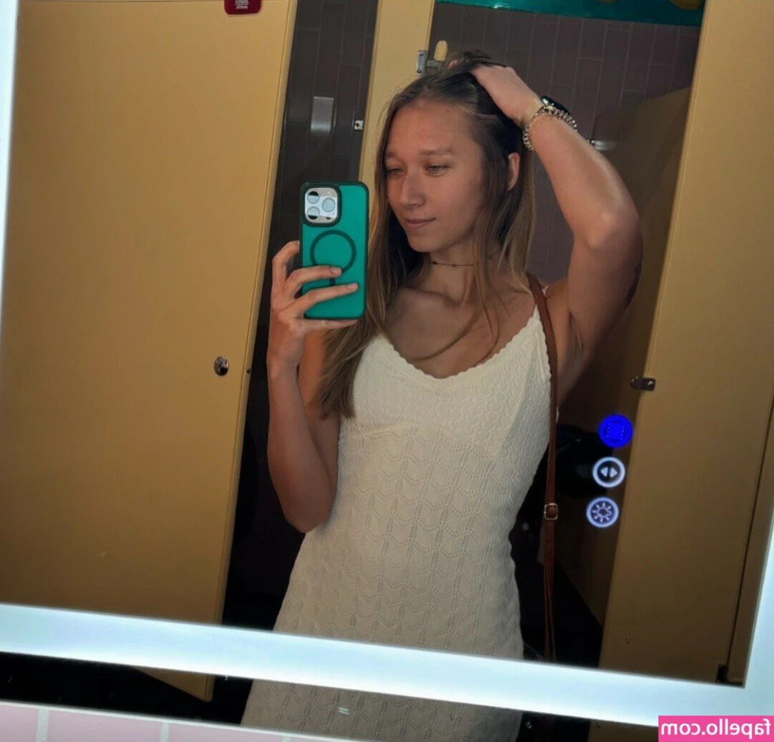 Nikitapoppy - Happy new years babe