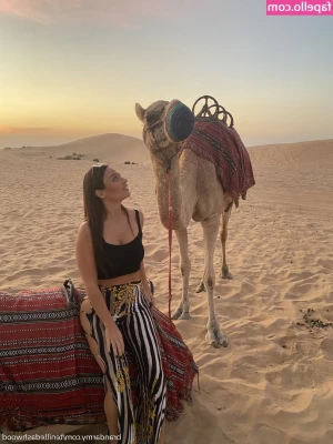 Tenille Dashwood [ tenille-dashwood ] - ¿Quieres oírme gemir?