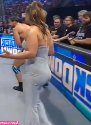 Tenille Dashwood [ tenille-dashwood ] - POV - i work at hooters, you’re my customer. you had the best