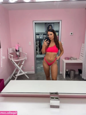 Tenille Dashwood [ tenille-dashwood ] - we luv a stoned and horny madi