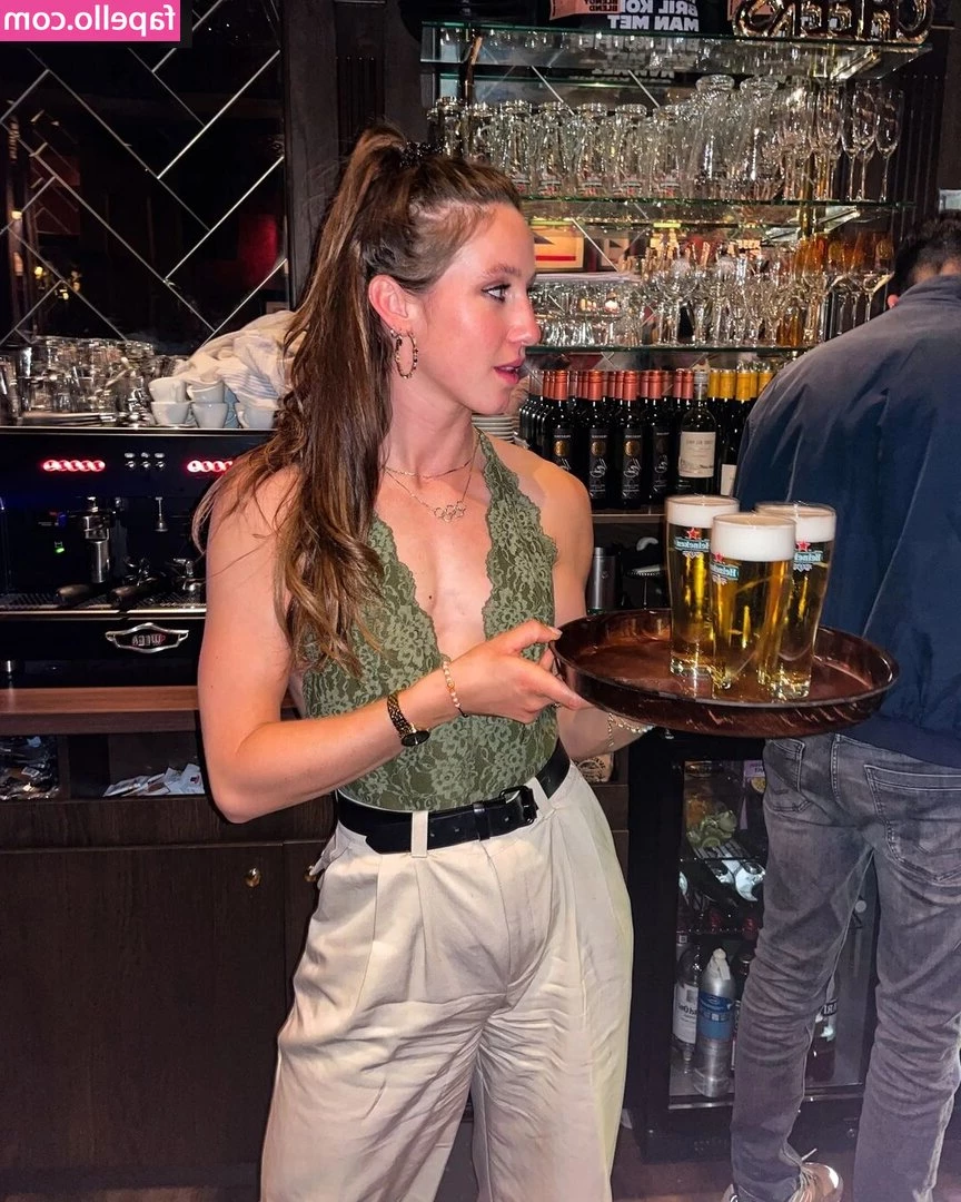 Suzanne Schulting [ suzanne-schulting ] - Have you guys ever tried pussy pops  Or ass pops  Do you like them