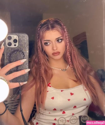 YodelingHaley - 💋💋💋👌Dammmmnnnn woman how that ass Soo juicy???