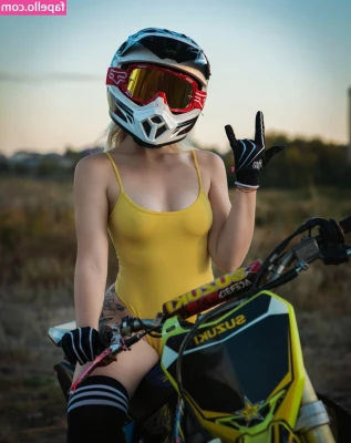 Yuliya Fox [ yuliya-fox ] - Good morning 🥰🩵
