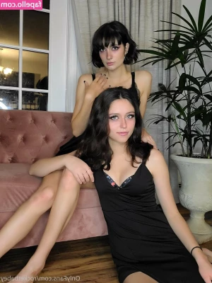 Rocketbabey - Hi loves   newphotos so you can see my  body  Subscribe baby  bigboobs