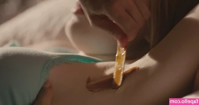Odessa Young [ odessa-young ] - i want to feel your hands on my sculpted body! 😍