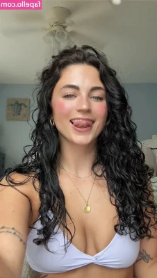 Abby Rathbone [ abby-rathbone ] - I got myself off today.  I was like look how huge that fucker has