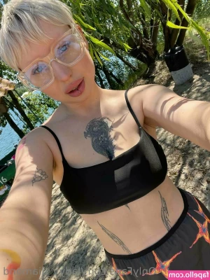 ladyy_diamond [ ladyy-diamond ] - La tua Dea  aishaforever ti sta aspettando  Scrivimi in privato e