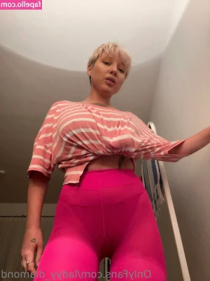 ladyy_diamond [ ladyy-diamond ] - For full vid msg me