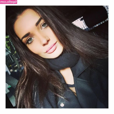 Amy Jackson [ amy-jackson ] - In the car