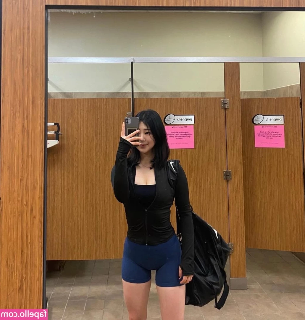 Jumybear - I just found out people can see my captions without subscribing so
