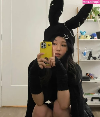 Hyoon - Seams are everything part 1