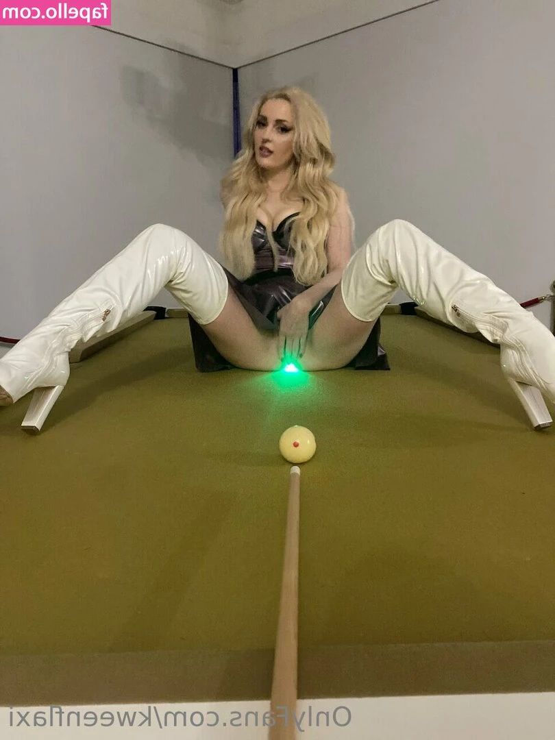 Kweenflaxi - Your clothes look so uncomfortable  Why don t you let me help you