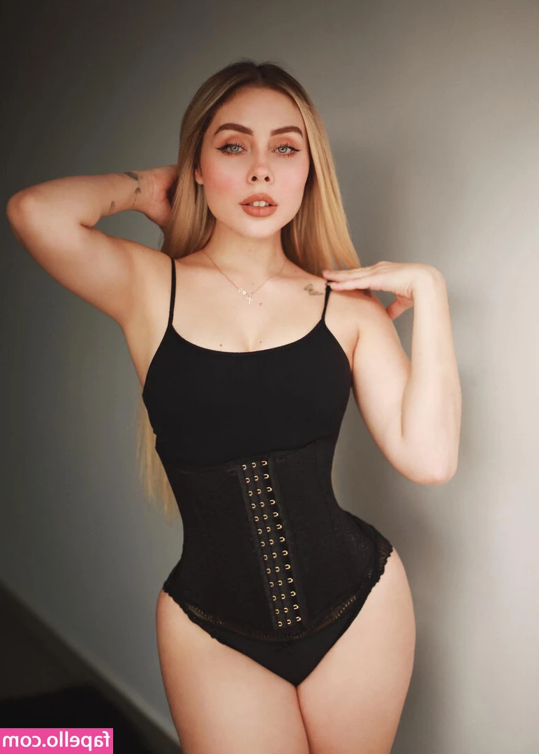Maya Nazor [ maya-nazor ] - What s your fantasy  I want to know