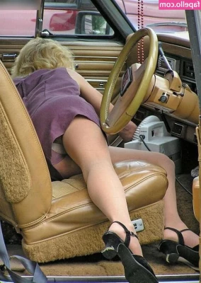 Upskirt - Candids [ upskirt-candids ] - 💫Free subscription💫 @nika_huge_boobs Hot beauty
