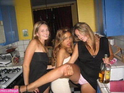 Upskirt - Candids [ upskirt-candids ] - LOVER'S WEEK, LOVER'S VIP CLUB Let me show you my love with