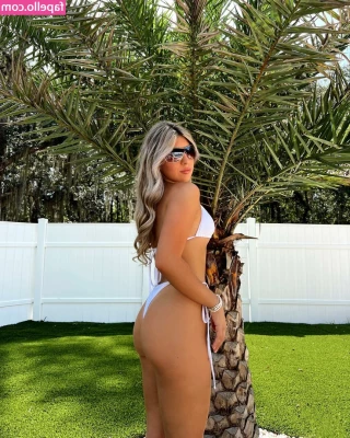 Allison Rossillo Vallerand [ allison-rossillo-vallerand ] - TODAY I'M HORNY! and I need to cool down! 😈💦💦💦