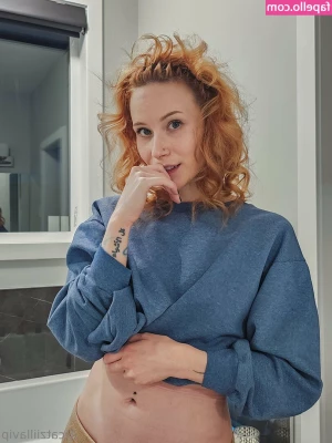 Catziilla [ catziilla-1 ] - Thicc thigh Thursday