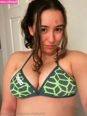 Cutielifeguard [ cutielifeguard-3 ] - I don’t wear panties with my skirts.