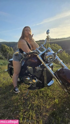 jess.booty [ jess-booty ] - Found this lost episode with @azblondehotwife graciously taking a
