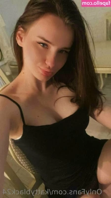 kattyblack24 - 🔞lIMITED FREE SUBSCRIPTION 🔞RIGHT NOW @yukiina SHE IS