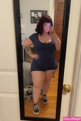 Comicbookdays - I ve been told my legs and toes photos cause instant boners  agree