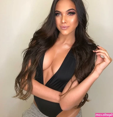 Emily Garcia [ emily-garcia ] - Making the most of lockdown  Are you guys still having to work or are