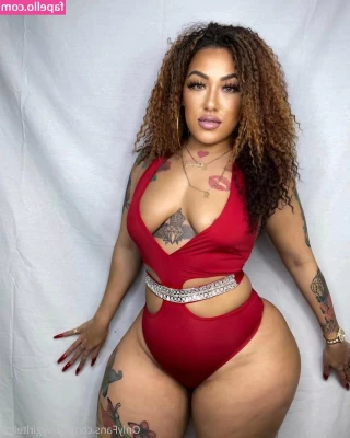 curvygirlteam - Ça se voit que c est l été