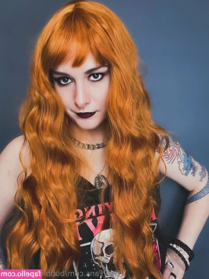 mothqueenmythos - Hi