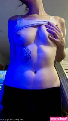 yubaba_yaga [ yubaba-yaga ] - Revisen sus inbox 🙈🙈🙈💦💦💦💦