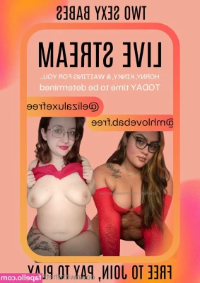 elizaluxefree - I just love how cute my boobs look with fishnets