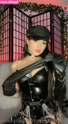 free.baby.satine [ free-baby-satine ] - I heard you have a sweet tooth 🧁🍭 So I thought you would like