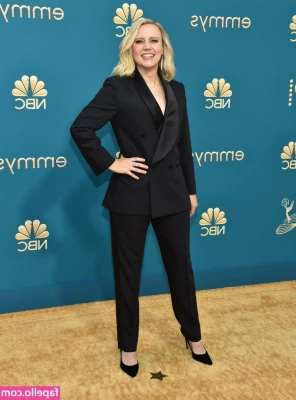 Kate McKinnon [ kate-mckinnon ] - If I was a creature or a demon   I d be a sex creature   a demon of