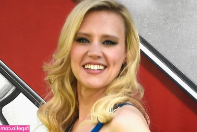 Kate McKinnon [ kate-mckinnon ] - Pussy and ass!