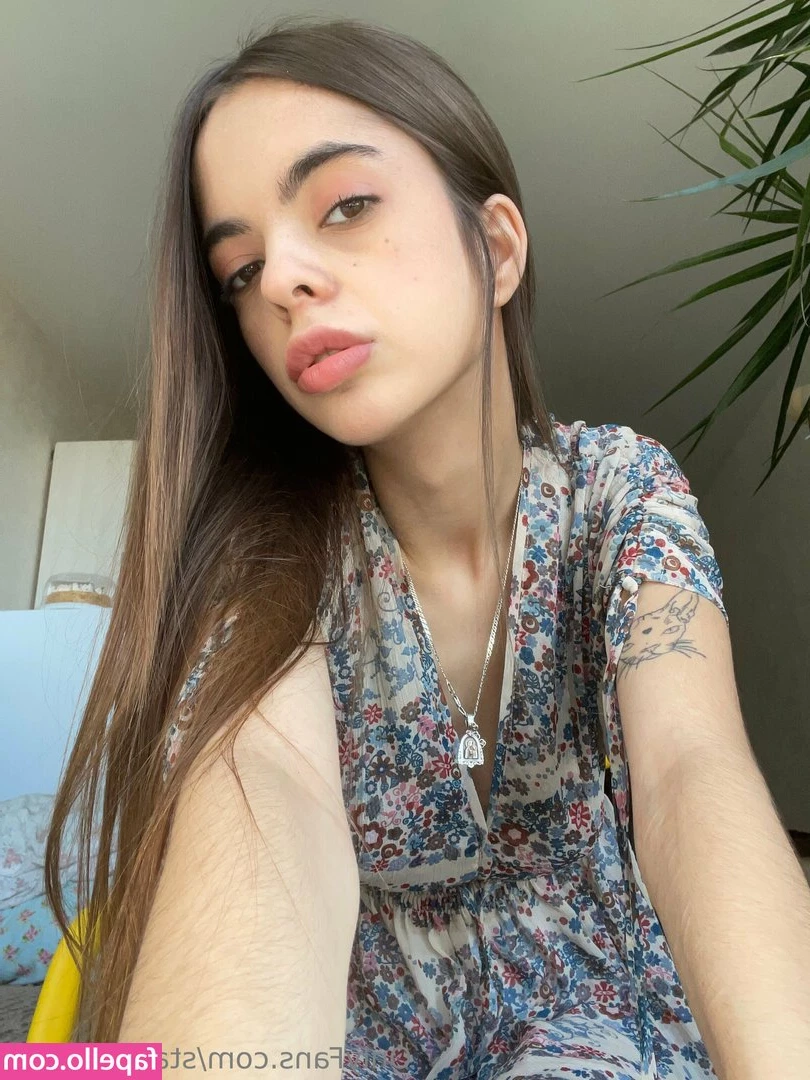 stacy_modell [ stacy-modell ] - Satin and masturbating