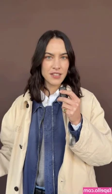 Alexa Chung [ alexa-chung ] - Hello