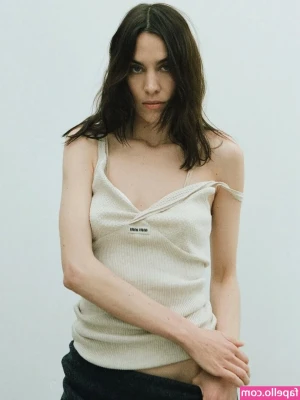 Alexa Chung [ alexa-chung ] - Drop to your knees…