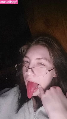 puppy_kaz [ puppy-kaz ] - Hey Guys    How was your Monday  I had the day off  spent it baking