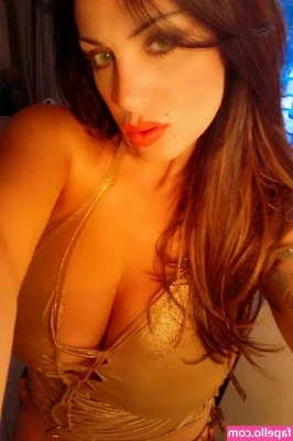 Marika Fruscio [ marika-fruscio ] - Enjoying the sunshine     girls  slimgirls  kinky  perkyboobs 